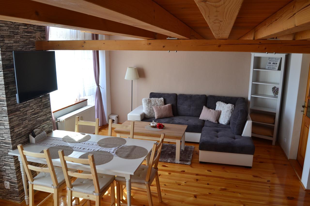 Apartment Lucy Vysoké Tatry Esterno foto